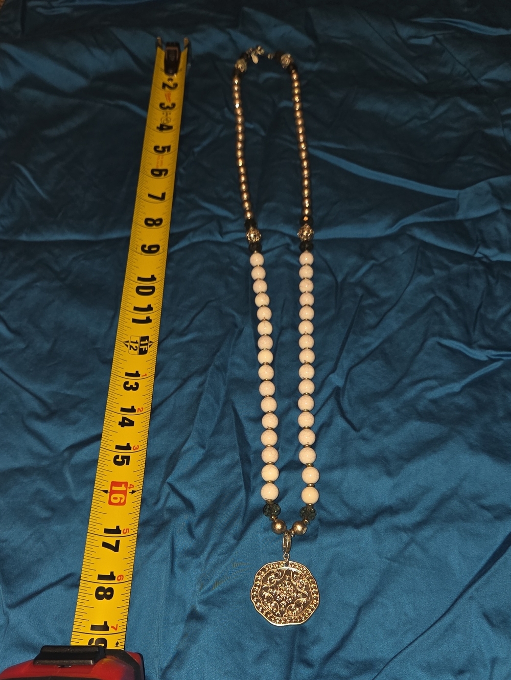 Elegant White Beaded Pendant Necklace - Women's Jewelry